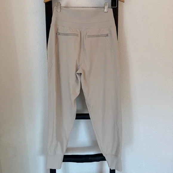 Athleta Venice Jogger Pants Light Beige Zipper Pockets Size S - Picture 5 of 8